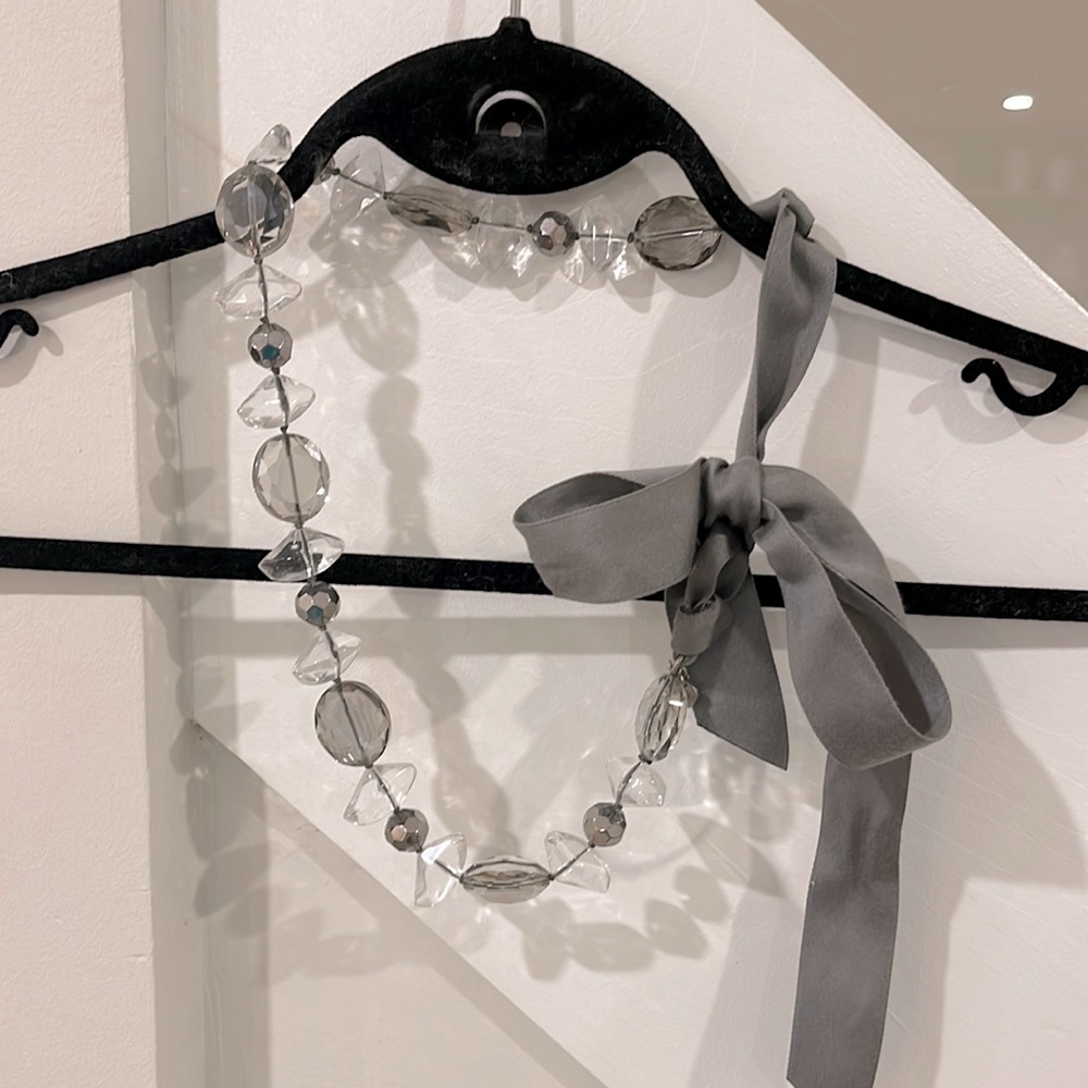 Beautiful subtle sense of bling is what this delight brings to your wardrobe.